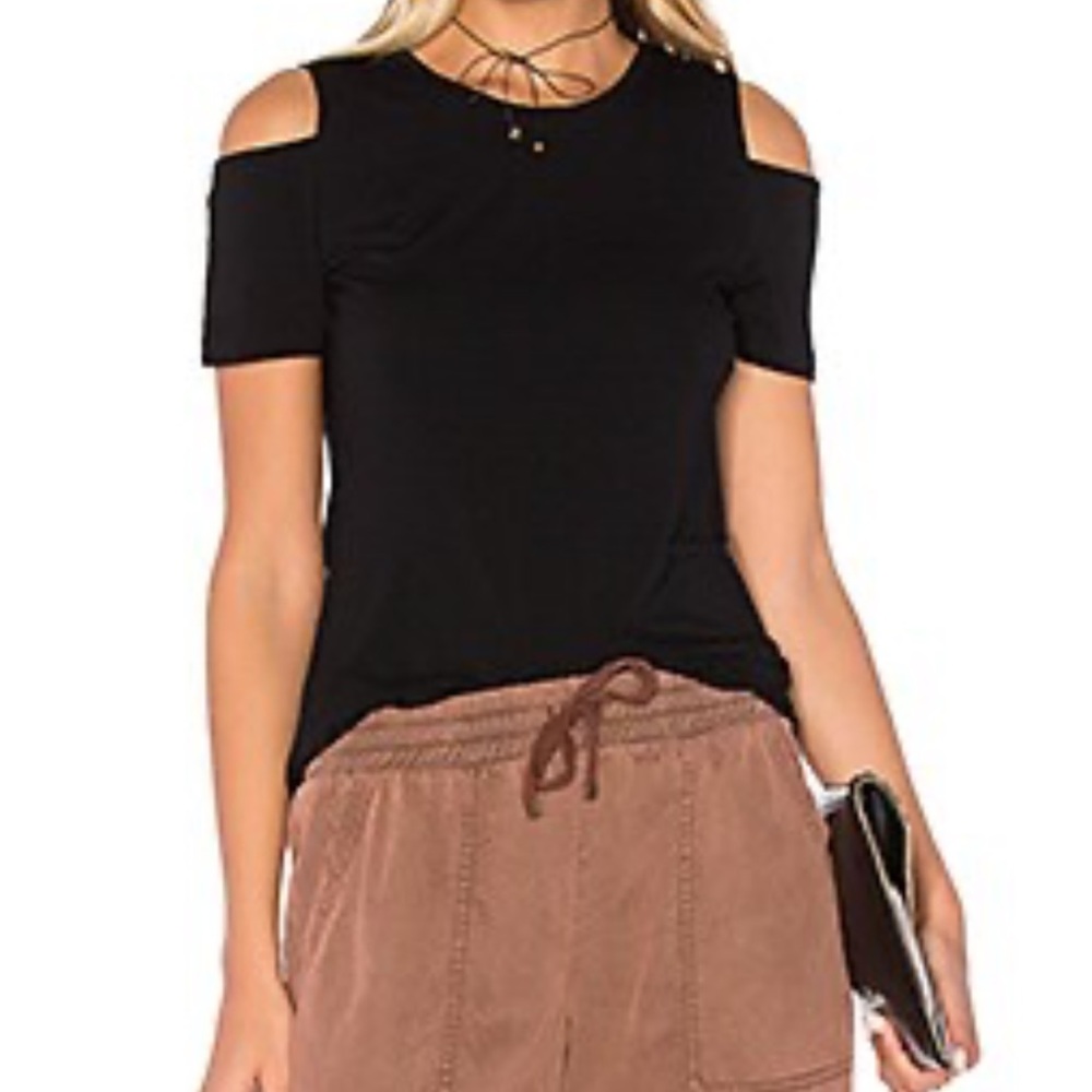 NWT! 1 State Black Cold Shoulder Short Sleeve Top!